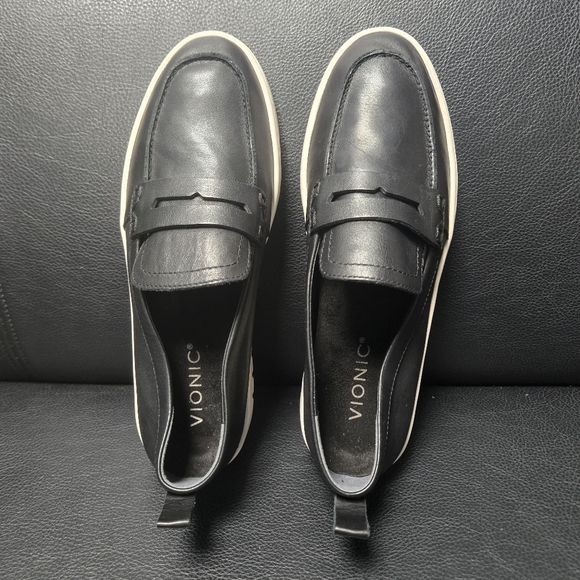 Vionic Women's Size 8 Uptown Black Leather Loafers - Picture 11 of 12